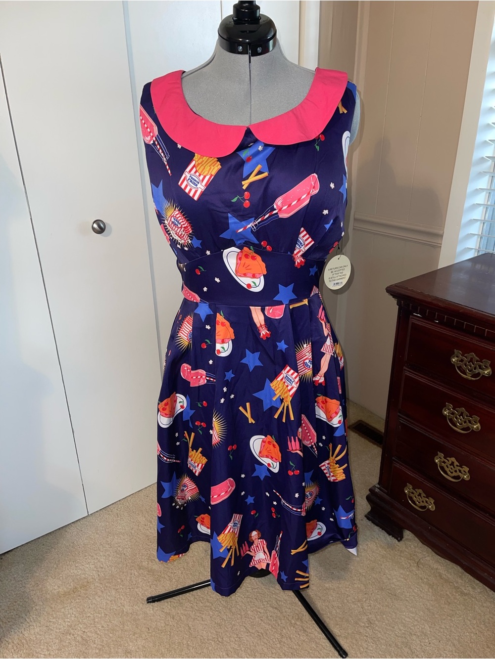 NWT Lindybop Sorrell Blue Diner collared swing dress. Size L (UK 14, US 10).